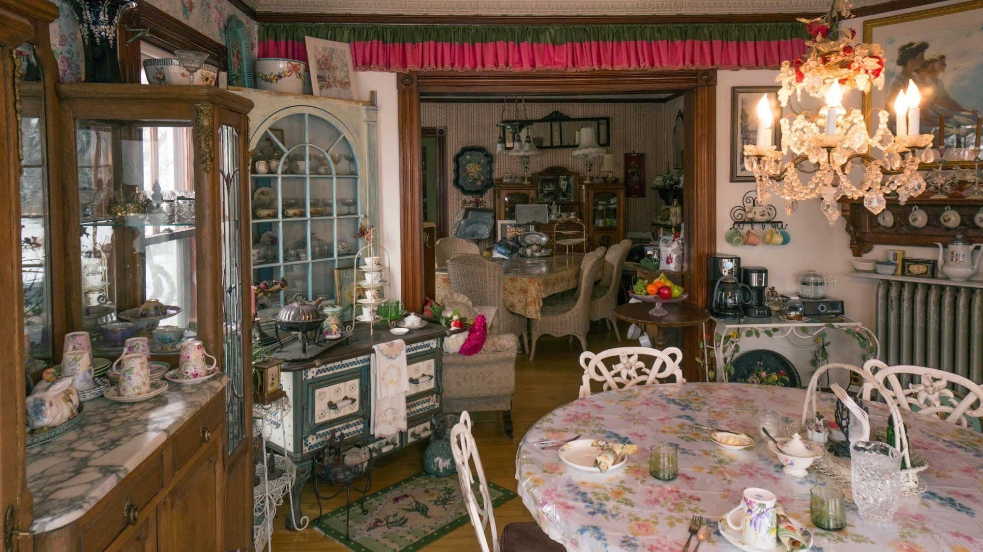 Enchanted Nights Bed & Bath Kittery Exterior foto